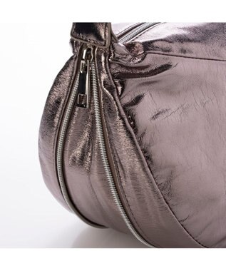 UNBILLION カシュカシュ cachecache / メタリックハーフムーンショルダー ダークシルバー