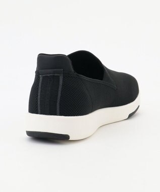 steppi 【撥水/抗菌防臭】多機能ニットシューズ（メンズ向け） ブラック×ホワイト