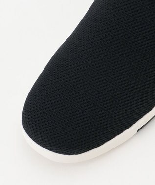 steppi 【撥水/抗菌防臭】多機能ニットシューズ（メンズ向け） ブラック×ホワイト