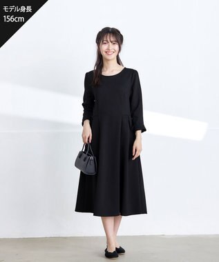 Tiaclasse L 【UVカット・吸水速乾】 “きれい見え” カットソータックフレアワンピース ブラック