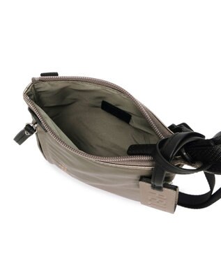 PELLE BORSA 縦型ポシェット Cheers チアーズ 5205 トープ