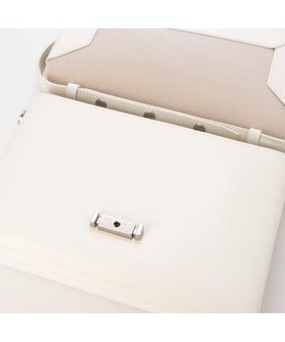 UNBILLION カカトゥ kakatoo / ソフトフラップ2wayハンドバッグ アイボリー