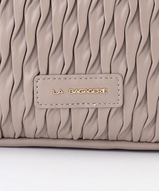 LA BAGAGERIE ランダムプリーツショルダーバッグ グレージュ