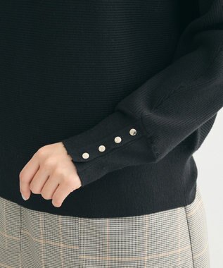 Green Parks もちやわ袖釦ドルマンニットプルオーバー Black