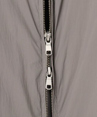 J.PRESS MEN 【J.PRESS ORIGINALS】【UNISEX】Nylon Washer Taffeta Golf Jacket ライトグレー系