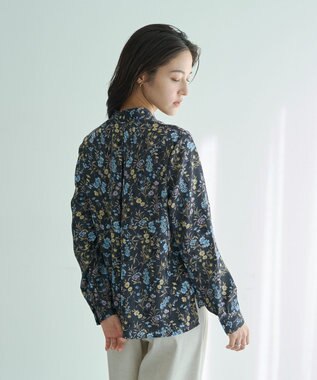 YECCA VECCA ボタニカルフラワー柄ボウタイブラウス Navy