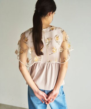 GRACE CONTINENTAL 刺繍ケープニットトップ ベージュ