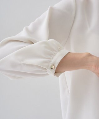 YECCA VECCA アシメラッフルブラウス Off White