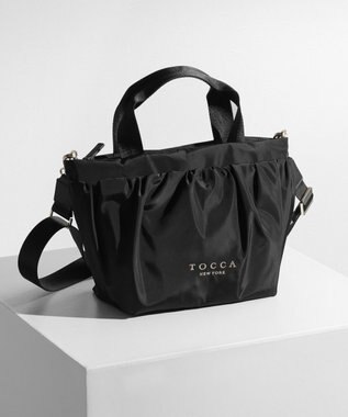 TOCCA TWISTY FORM BAG トートバッグ【WEB＆一部店舗限定】 ブラック系