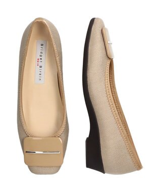 Bridget Birkin 【Bridget Birkin walk】バックルモチーフウォーキングパンプス ベージュ雑材
