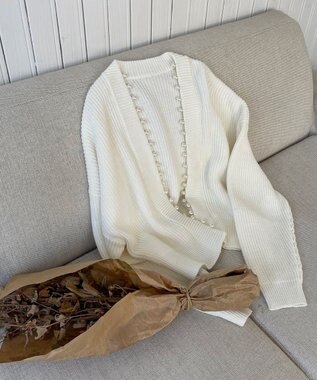 Feroux 【洗える】パール付き カーディガン アイボリー系