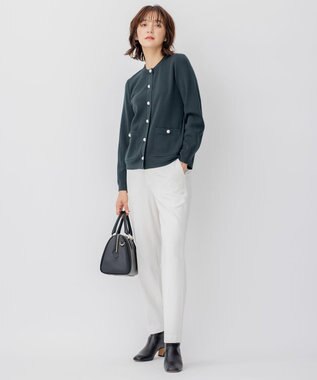 23区 【CLASSY.12月号掲載】TRストレッチギャバ テーパード パンツ アイボリー