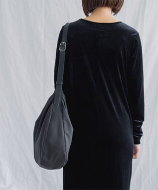 Atelier nuu ssent トートショルダー ブラック