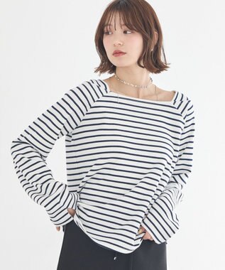 earth music&ecology バイカラースクエアネックボーダープルオーバー Ivory