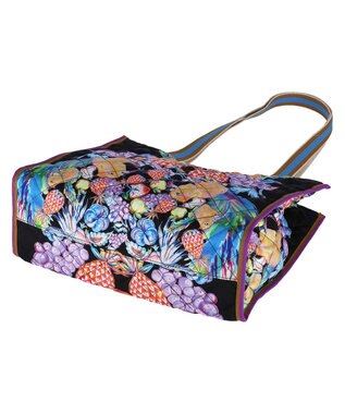 tsumori chisato CARRY tcアニマルキルト トートバッグ ブラック