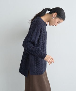 YECCA VECCA ケーブルニット Navy