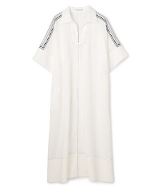 BEIGE， AXI / 刺繍ステッチ ドルマンロングドレス Ecru