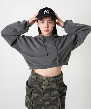 WEGO ピグメントショートグラフィックプルパーカー スミクロ