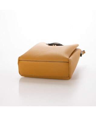 UNBILLION 【テレビ ドラマ着用アイテム】カシュカシュ cachecache / 3つ口縦型ショルダーバッグ マスタード