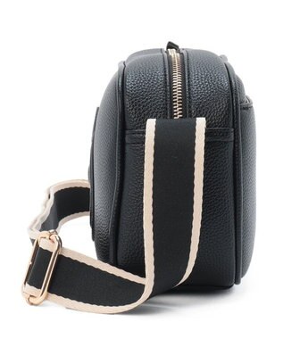 CLATHAS アピラ ショルダーバッグ ブラック