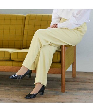 MODE ET JACOMO <MODE ET JACOMO>レーザーカットバックルモチーフパンプス ブラック