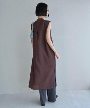 UNFILO シアーサテン ロングシャツワンピース ボルドー