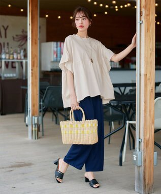 Tiaclasse 【洗える】ギャザー切り替えフレアプルオーバー アイボリー