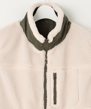 23区 S 【SLOW/一部店舗限定】リバーシブルボアコンビ ベスト アイボリーボアxカーキ