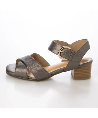 ing <ing>【WEB限定】ストラップクロスサンダル ブロンズ