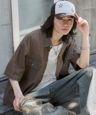 WEGO 【ユニセックス着用ITEM/MLサイズ展開】カラーデニムシャツ（SS） ブラウンその他