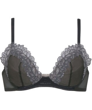 Wing 【マッチミーブラ】　ノンワイヤー　ブラがわたしに合わせてくれる　しめつけない快適な着用感　ウイング／ワコール　KB2070 ブラック