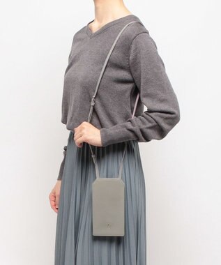 LANVIN en Bleu リュクサンブールカラー スマホショルダー グレー