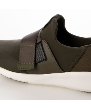 ing <ing>【レイン対応】ストレッチハンズフリースニーカー カーキ