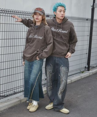 WEGO 【ユニセックス着用ITEM】ピグメントラメグラフィックプルパーカー ブラウン