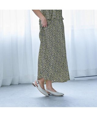 ing <ing>センターシームバックベルトパンプス アイボリー