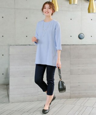 Tiaclasse L アンクルテーパードパンツ ネイビー