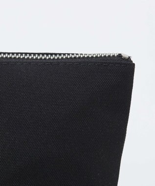 TOPKAPI 【Breath TOPKAPI】SMILE COLLECTION スマイル 刺繍 タッセルポーチ ブラック