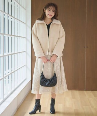 Feroux リバーシブル ムートンボアコート アイボリー系