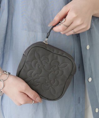 russet コーデュラナイロンスクエアポーチ(CE-1724)