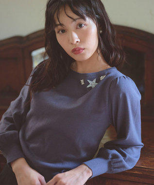  ブローチデザインニット プルオーバー