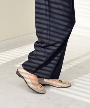 Bridget Birkin 【Bridget Birkin walk】バックルモチーフウォーキングパンプス