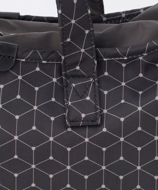 Y'SACCS キュービック×ポイントドット　2WAYトート＆ショルダー　Mサイズ ブラック