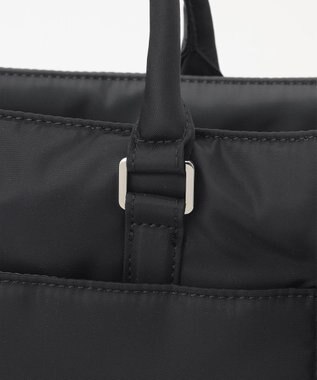 Y'SACCS ツイルナイロン　スクエアトート　Sサイズ ブラック