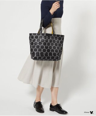 Y'SACCS 【Disney Collection】シルエットプリントトートバッグ　Mサイズ マスタード