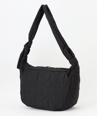 LA BAGAGERIE 【maison vert】 【超軽量！】キルティングショルダーバッグ ブラック