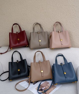 style code ［RICKERS/リッカーズ］ナチュラルレザーアオリハンドバッグ ブラック