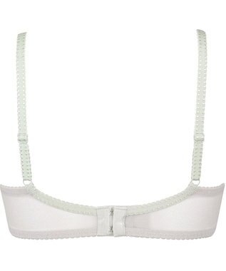 Wing Wing Lesiage　【2750シリーズ】ブラジャー　脇すっきり　ウイング／ワコール　PB2750 シェルベージュ