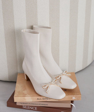 Maison de FLEUR リボンビジューニットブーツ