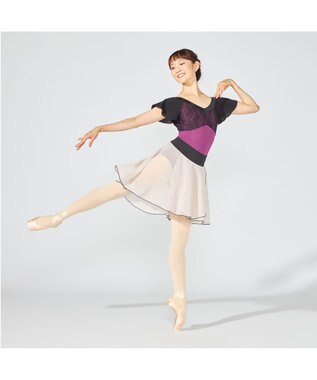 Chacott フレアスリーブレオタード ラズベリー