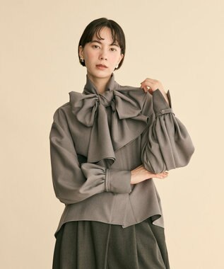 #Newans 【洗濯機可】ビックリボンパウダリーブラウス チャコール